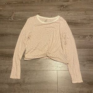 Aerie real soft cropped twist shirt